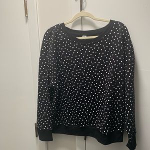 NWOT Old Navy black/white crewneck sweatshirt